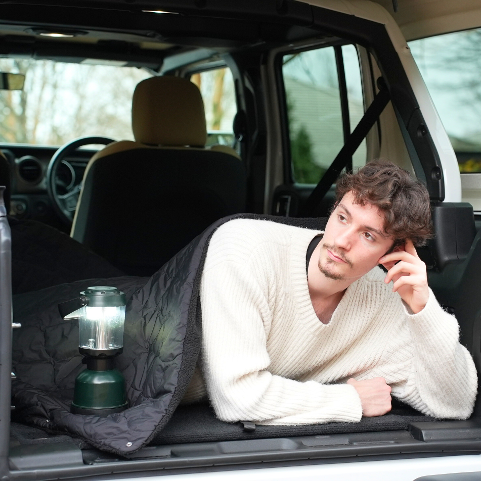 「WARM BLANKET」宇宙服素材使用の超断熱ブランケット Lサイズ